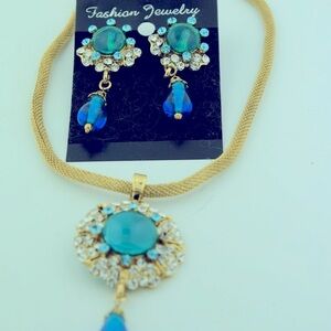 Indian Earrings and Necklace Set Studs/Pierced Blue Teal